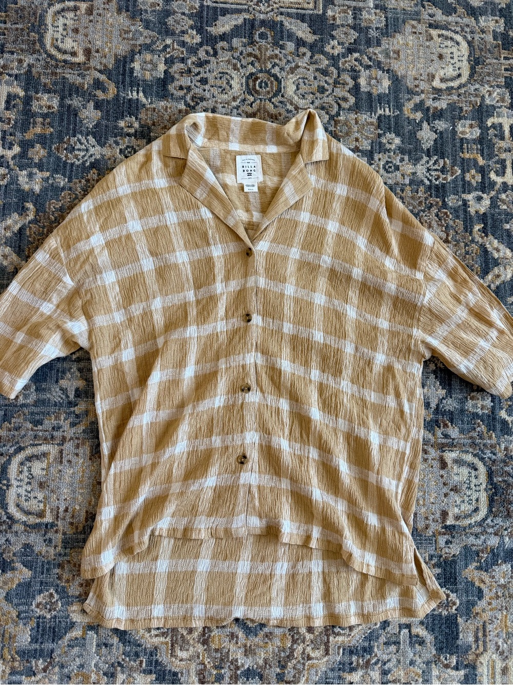 Billabong Plaid Short Sleeve Button-Up Shirt